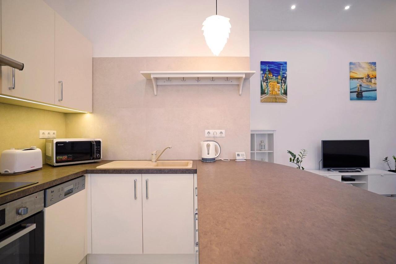 Rumbach Apartman *